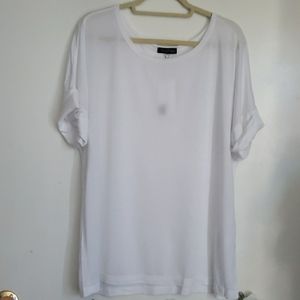 Style Saint White Top Super Soft Size L